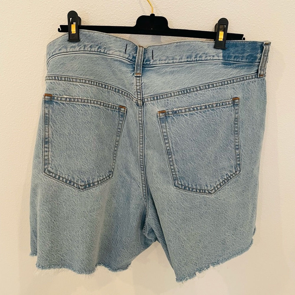 NWT Abercrombie & Fitch High Rise The Loose Short Jean Denim blue frayed shorts - Picture 6 of 7